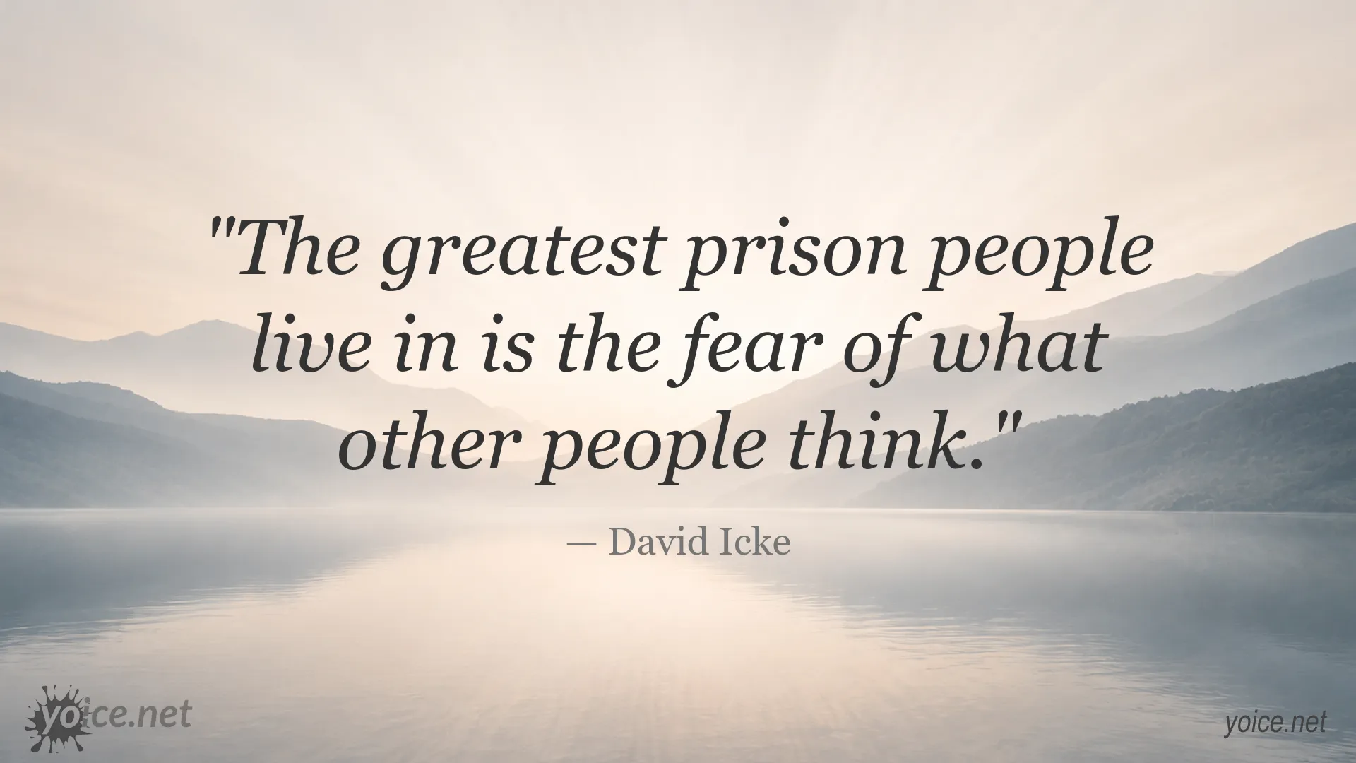 Quote image by David Icke about fear, freedom, and public opinion